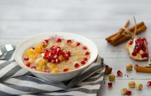 В десерт нужно добавить корицу