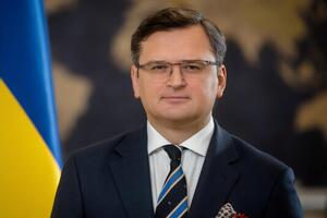 Кулеба полетів у Лондон разом із Зеленським, обіцяє, що візит принесе Україні та ЗСУ багато користі