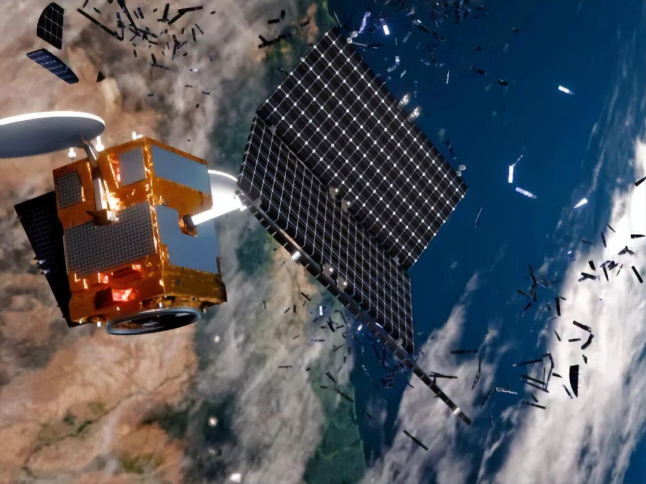 Из-за большой высоты обломки не могут сгореть в атмосфере и еще долго будут летать в космосе