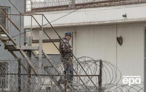 В колониях РФ начали применять новые способы давления на заключенных, чтобы заставить их вступать в ряды ЧВК "Вагнер", сообщают российские юристы и правозащитники