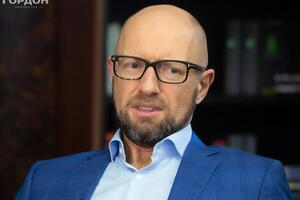 Яценюк: Стандартний підхід росіян – погрожувати