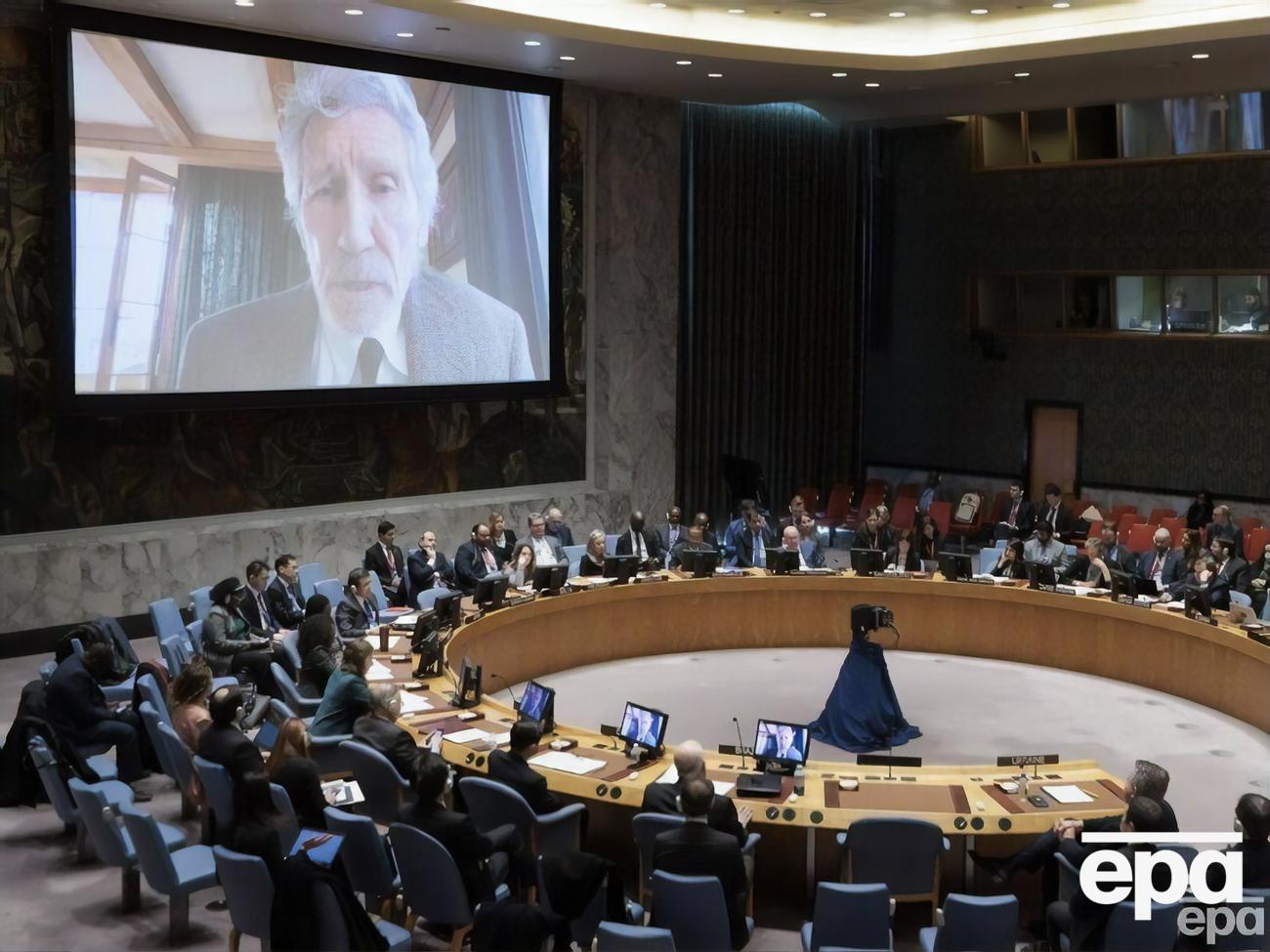 Уотерс заявил, что вторжение Российской Федерации в Украину было незаконным