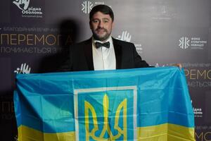 Трубіцин організував кілька аукціонів для продажу антикваріату із заявленою метою допомогти армії