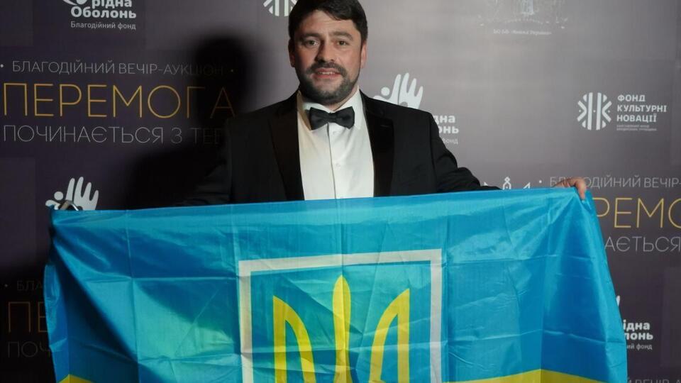 Трубицын организовал несколько аукционов для продажи антиквариата с заявленной целью помочь армии