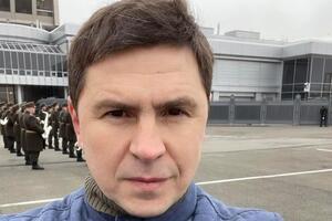 Подоляк: Украине нужны ракеты дальностью 150 км и более
