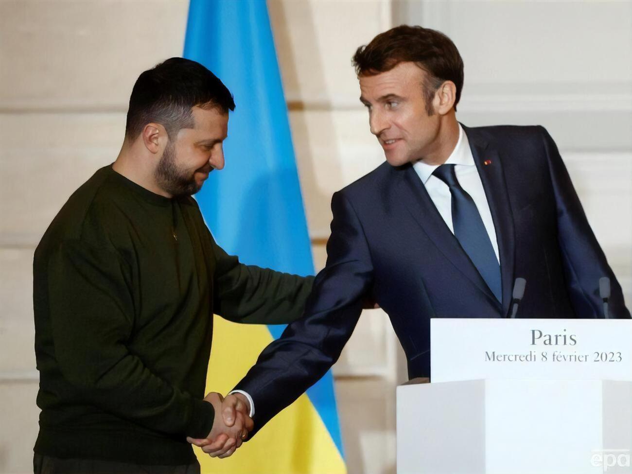 Зеленский встретился с Макроном 8 февраля в Париже