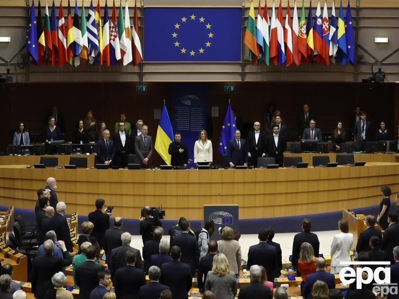 Зеленский лично выступил в Европарламенте