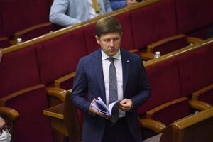 За даними ЗМІ, йдеться про нардепа Нагорняка. Lexus його батька вже ставав героєм журналістського розслідування