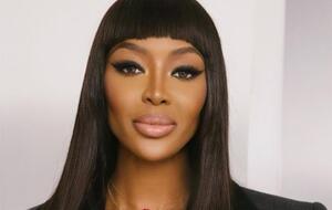 Кэмпбелл позировала как фотомодель