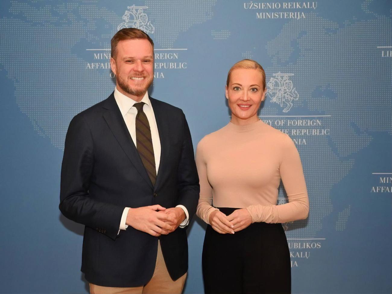 Ландсбергіс заявив, що для нього було "честю й задоволенням" поговорити з Навальною