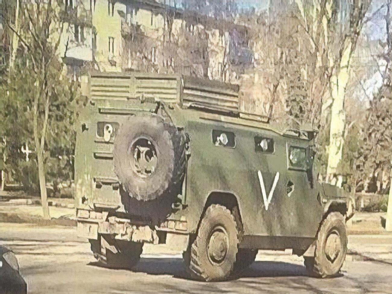 Росіяни у Маріуполі перестали переміщати свою техніку у великих колонах