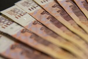 Курс рубля впав через санкції