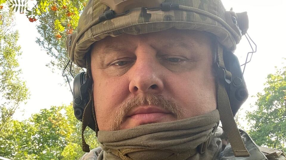 Крищенко: Багато було добровольців, які намагалися знайти зброю, і вже виїжджати на якісь позиції, займати якісь блокпости, налаштовуватися, щоб зустрічати ворога