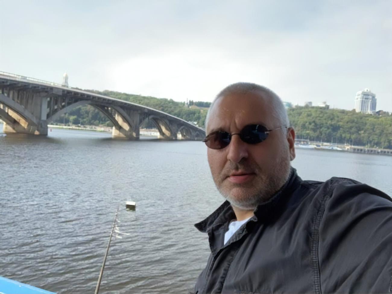 Фейгін: Ви знаєте, що умисно світло вмикають у Кремлі, щоб показати, що Путін нібито працює