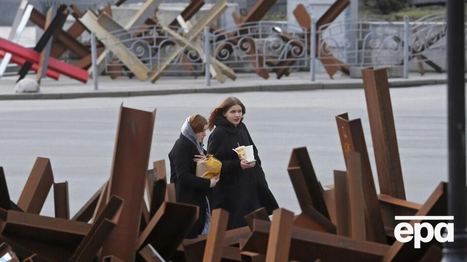 По данным киевских властей, в городе сейчас почти столько же людей, как до полномасштабного вторжения