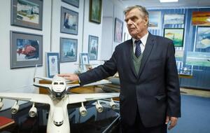 По данным СБУ, Бычков и его подчиненные в преддверии полномасштабной войны не пустили Нацгвардию на территорию аэродрома в Гостомеле