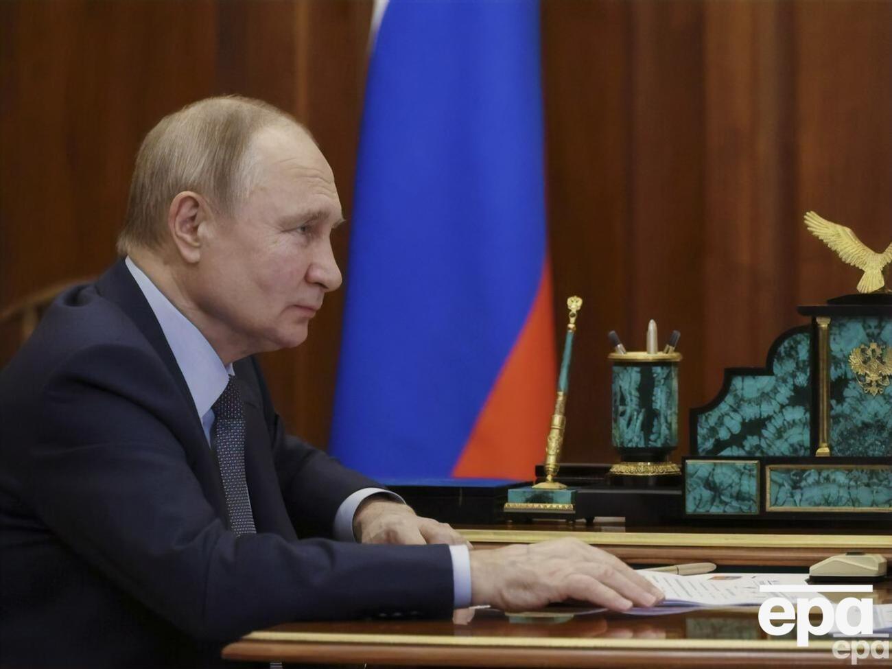 Путин продолжит "манипулировать ядерной кнопкой", считает бизнесмен