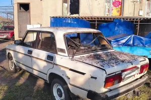 В результате артобстрела оккупантами повреждены дома, гараж, авто и ЛЭП в Червоногригоровской общине, отметили в Днепропетровской ОВА