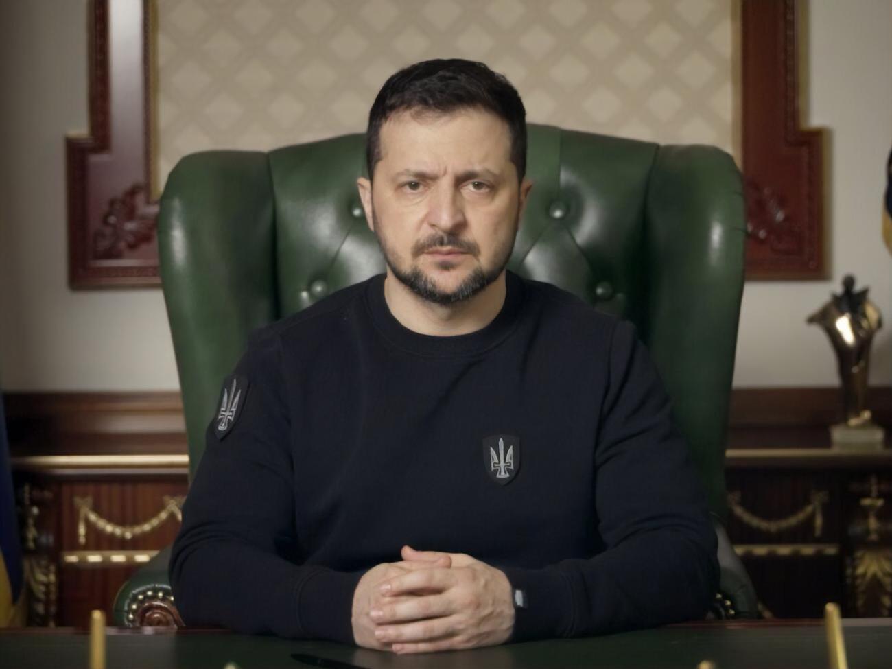 За словами Зеленського, на ставці обговорювали можливості зміцнення українських позицій у Бахмуті