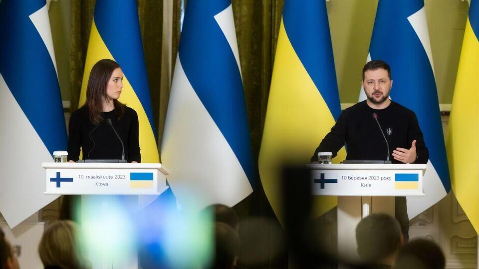 Зеленський (праворуч) і Марін висловили повну підтримку роботи МАГАТЕ з надання Україні допомоги у гарантуванні ядерної безпеки