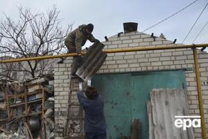 Ворожі снаряди пошкодили приватні й багатоквартирні будинки