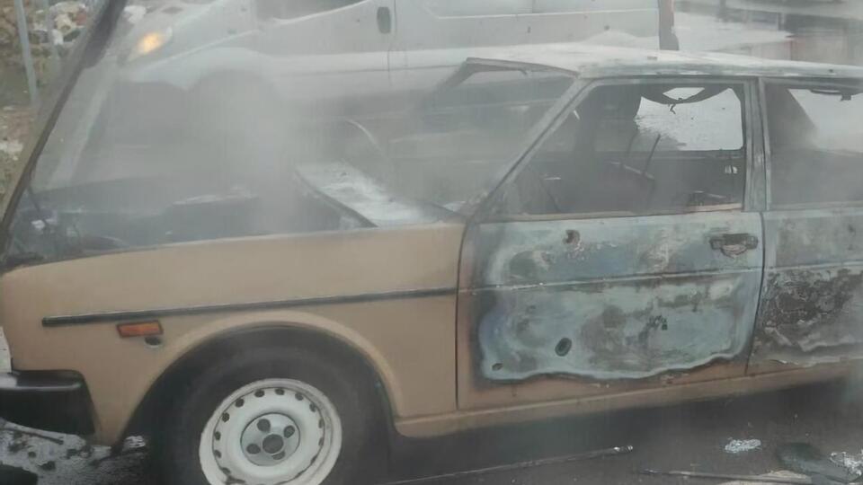 Унаслідок обстрілу спалахнув автомобіль