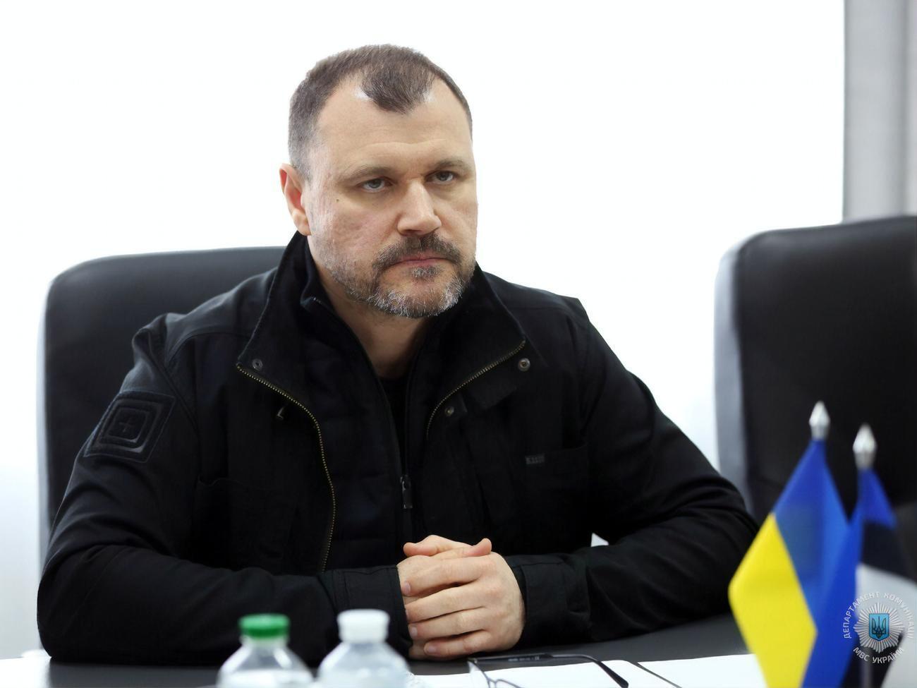 Клименко зазначив, що у базу потрапляють і українці, і росіяни