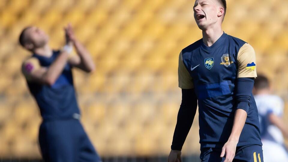 "Дніпро-1" матч програв