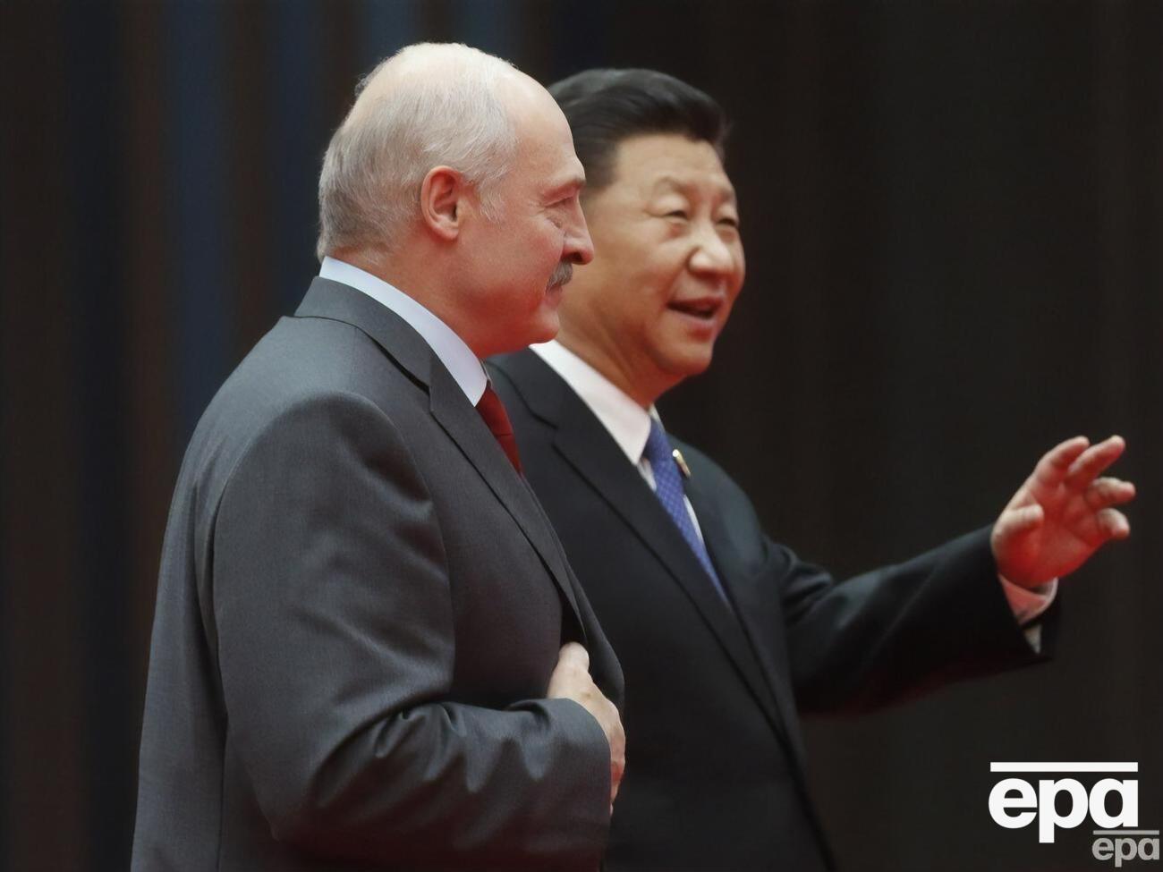 У Лукашенка та Сі Цзіньпіна давні особисті стосунки, зазначив дипломат