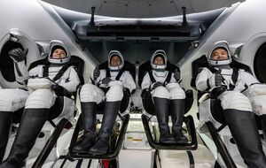 Члени екіпажу МКС провели на орбіті понад 150 днів