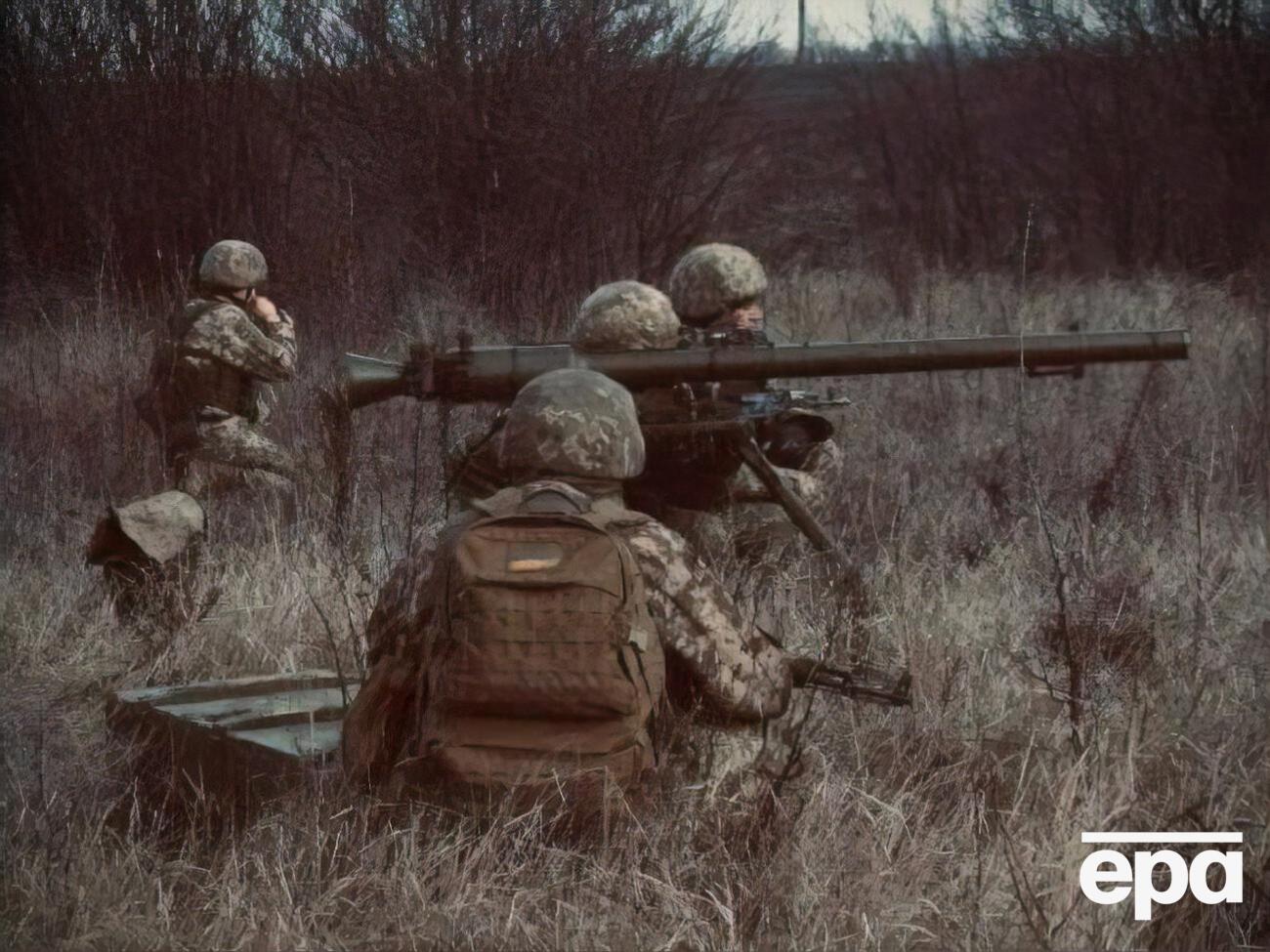 ВСУ обороняется на востоке Украины, отметили в Генштабе