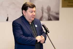 Зінгеріс (на фото) розповів, як Єльцин обіцяв йому заборонити Компартію