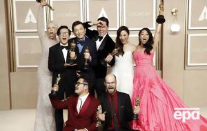 Триумфатором премии стал фильм "Все везде и сразу", получив семь статуэток "Оскар"