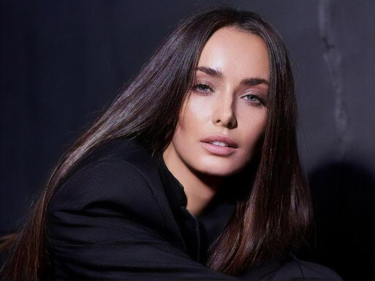 Мішина з другом відвідала кафе й назвала зустріч побаченням