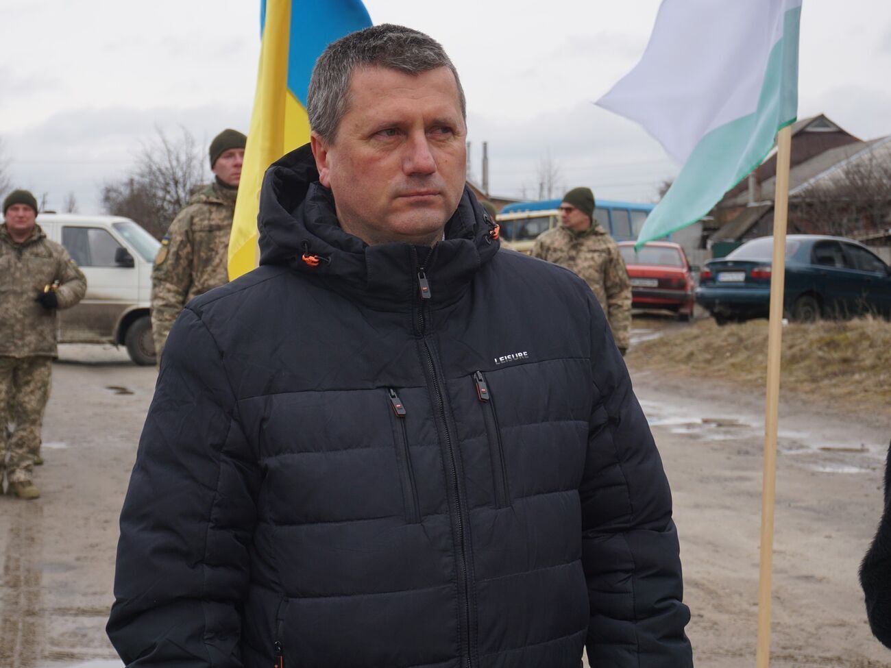 Кузьменко отметил, что первые документы были подписаны только в апреле