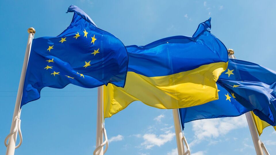 У лютому 2022 року Україна подала заявку на вступ до Європейського союзу за спеціальною процедурою