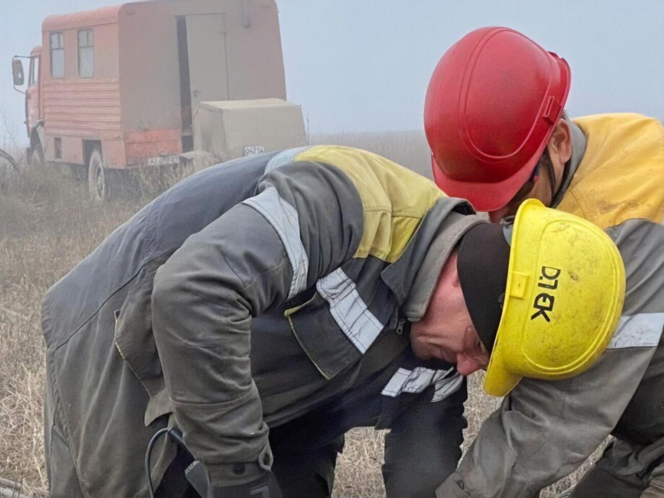 В феврале энергетики ДТЭК вернули свет для 263 тыс. семей в 362 населенных пунктах