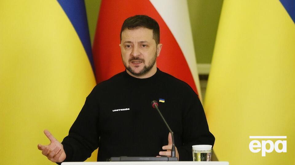 Зеленський: Країна вдячна кожному і кожній, хто відчув, що час стати воїном