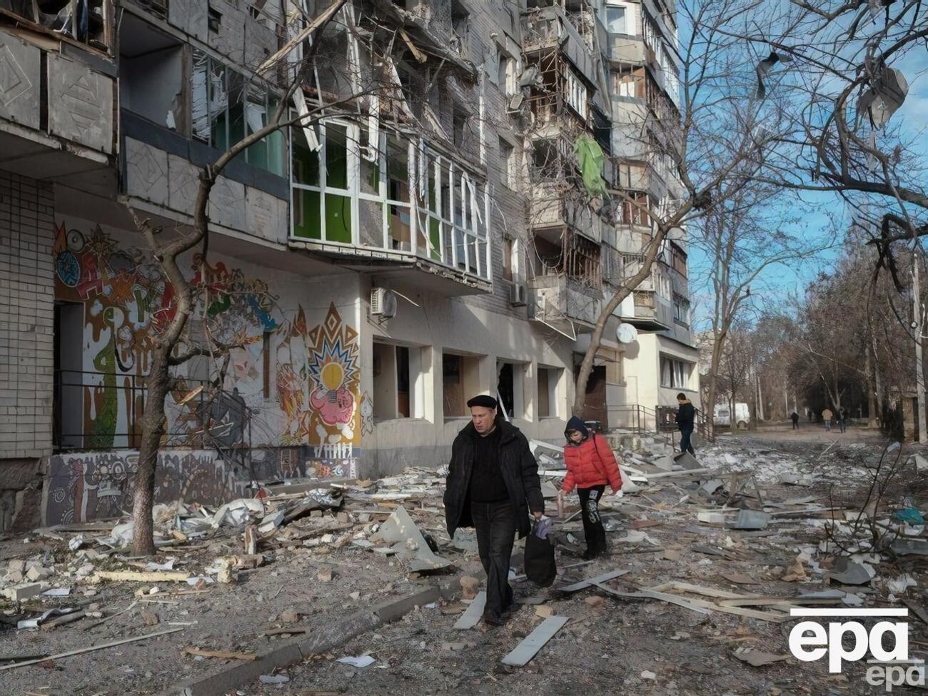 Оккупанты почти ежедневно обстреливают Херсон