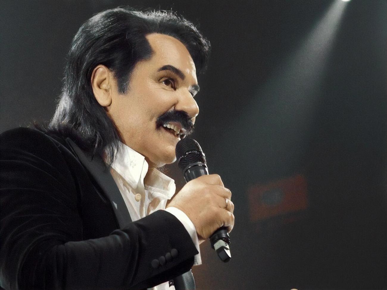 Зібров одружений із 1994 року