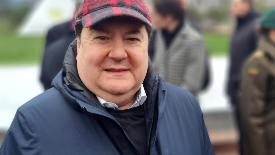 Зингерис: Мы с утра до вечера молимся