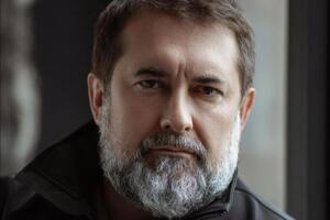 За наявною інформацією, відставка Гайдая пов'язана із призначенням його послом України в Казахстані