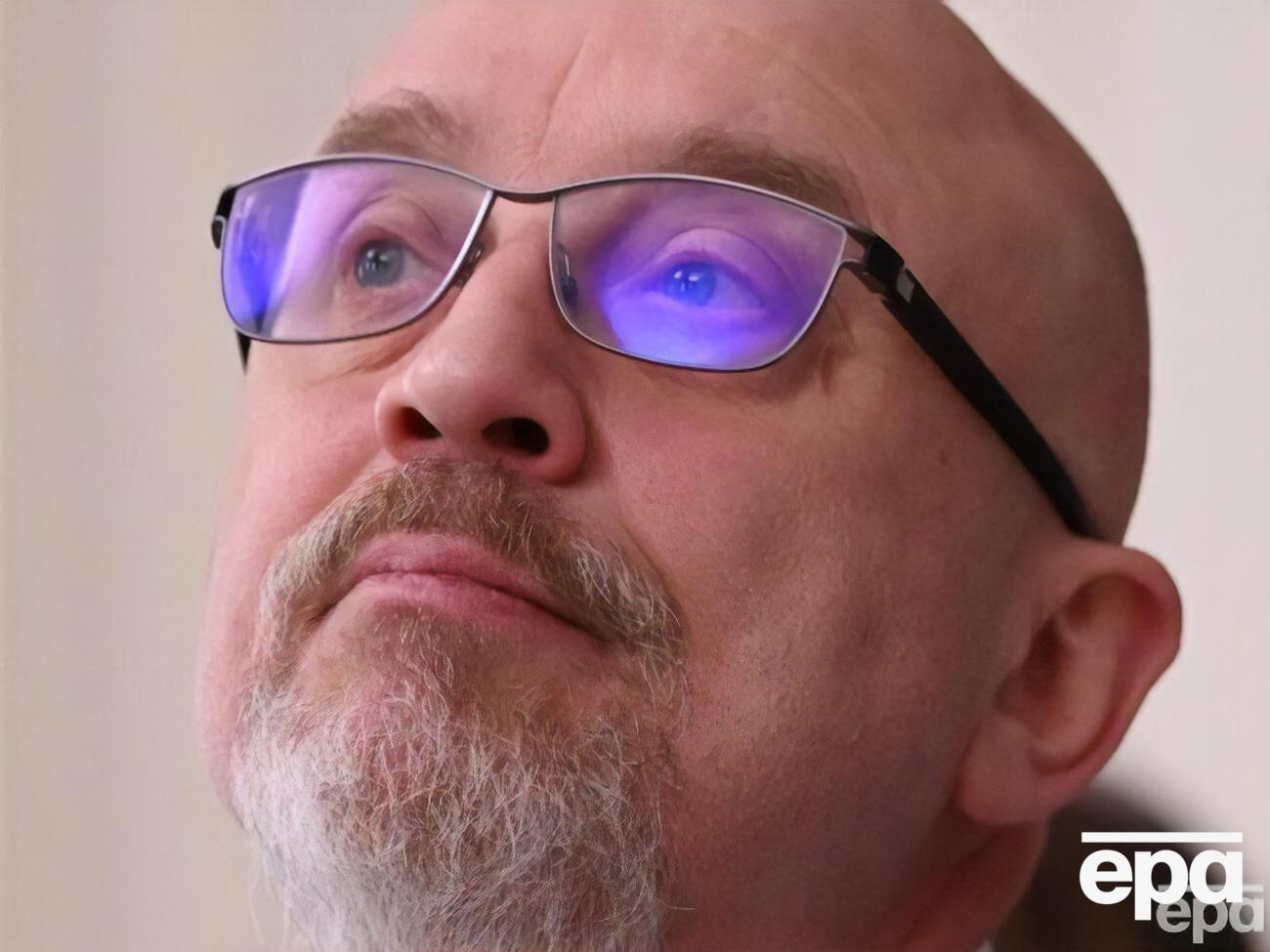 Великобритания уже передала Украине два минных тральщика, отметил Резников