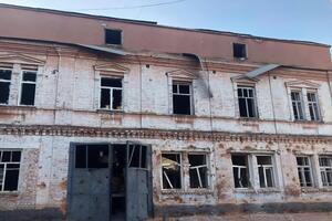У Вовчанську окупанти пошкодили будівлю ДСНС