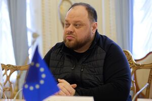 Стефанчук отметил, что именно Чехия выступила с инициативой провести саммит