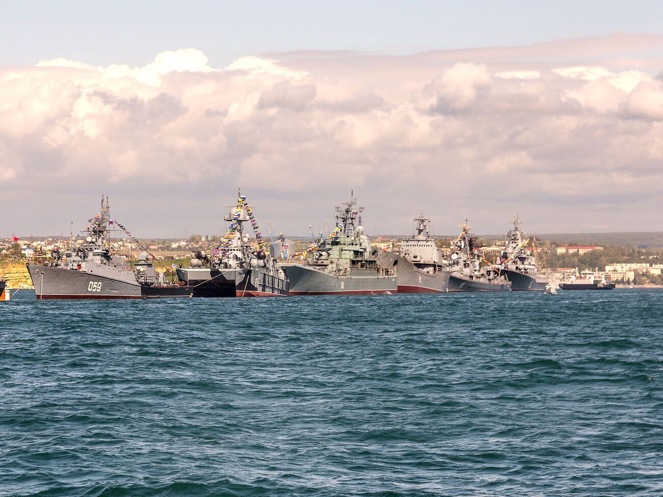 За даними ЗСУ, у Чорному морі зараз перебуває чотири ракетоносії російських окупантів