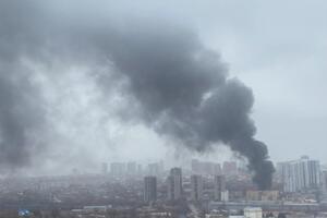 Пожар в здании ФСБ в Ростове-на-Дону виден издалека