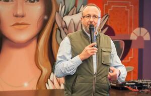 Александр Соколовский: Что мешало Минсоцу с начала года запустить тендерные процедуры хотя бы на 50−70 тысяч беби-боксов?