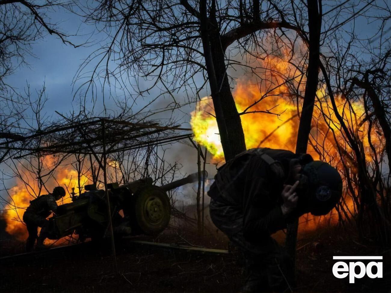 Підрозділи ракетних військ та артилерії вразили два райони зосередження особового складу та військової техніки окупантів, зазначили у Генштабі ЗСУ