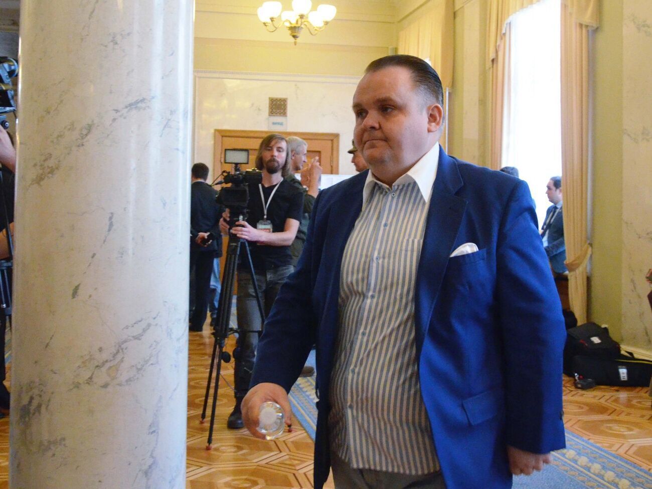 За версією слідства, Пашковський навмисне не вказав у декларації за 2020 рік відомості про квартиру вартістю приблизно 2 млн грн